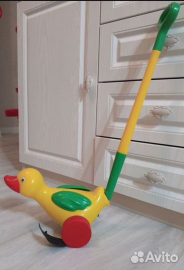 Каталка уточка