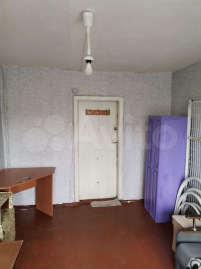 Комната 12 м² в 5-к., 2/5 эт.