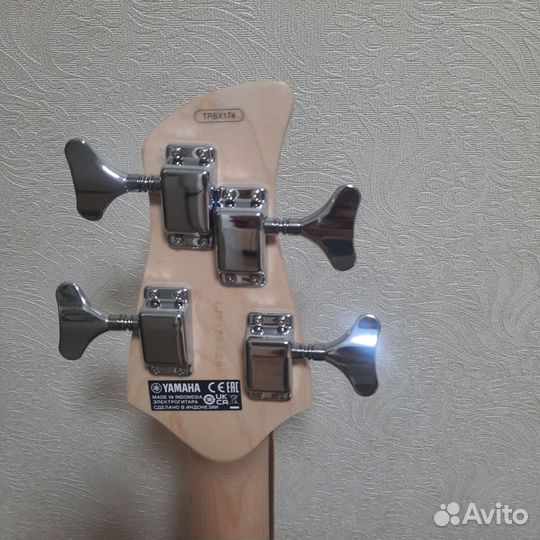 Новая Бас-гитара Yamaha trbx174