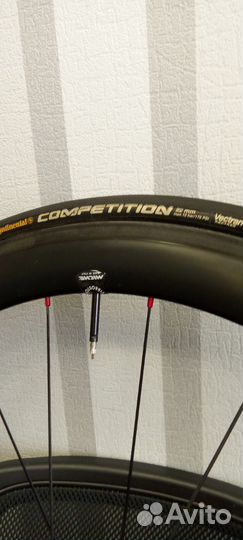 Колеса велосипедные 28, Miche, карбон, трубки