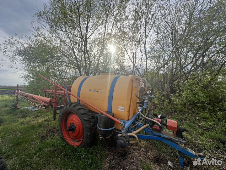 Опрыскиватель Агротех-Гарант ОПГ-2000-21М, 2002