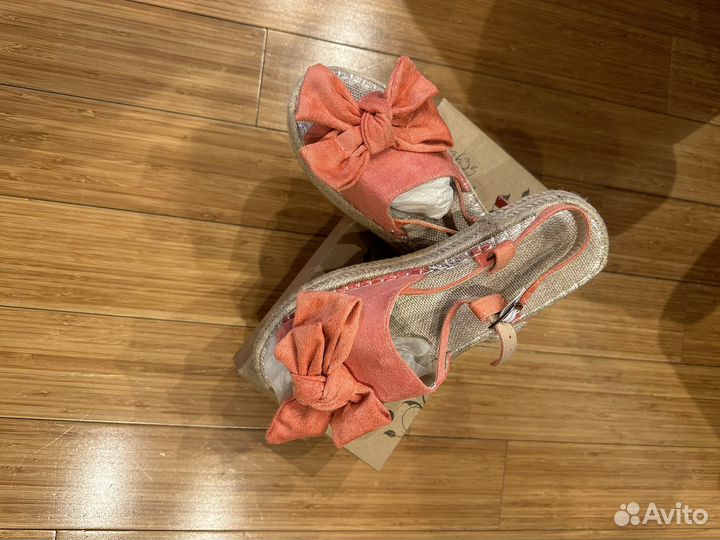 Босоножки женские 38 размер