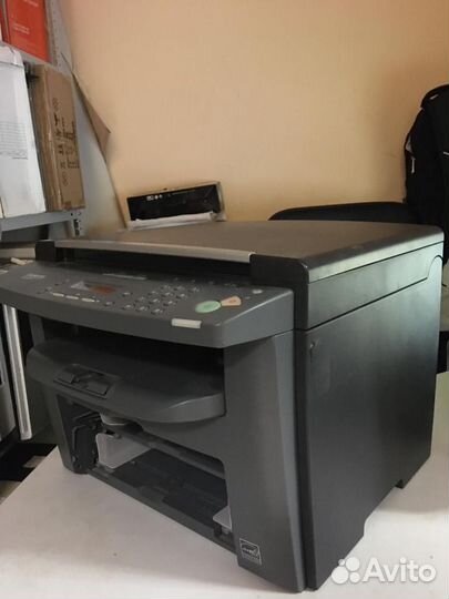 Принтер - сканер Canon i-sensys MF4018