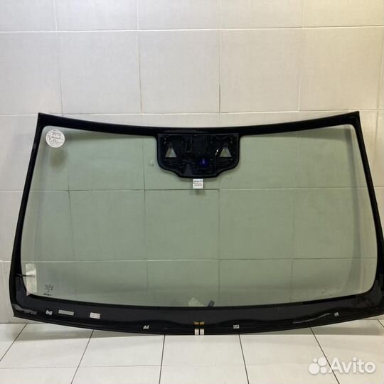 Стекло лобовое Mercedes-Benz E-Class W212