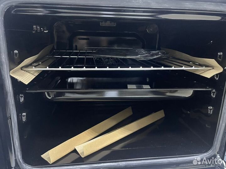 Духовой шкаф Schaub Lorenz 65л Турция Конвекция