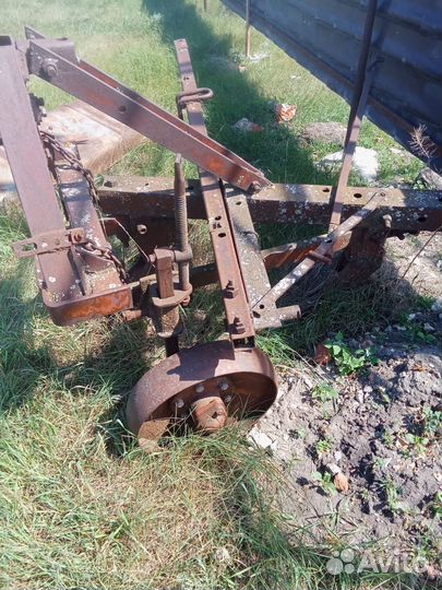 Плуг на мтз 80