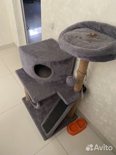 Домик для кошки с когтеточкой