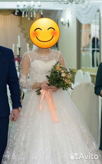 Свадебное платье