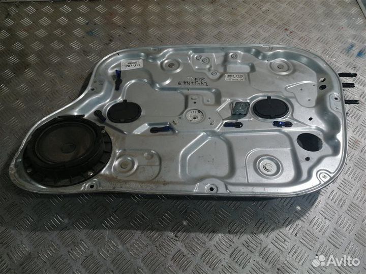 Стеклоподъемник передний правый Hyundai Elantra HD