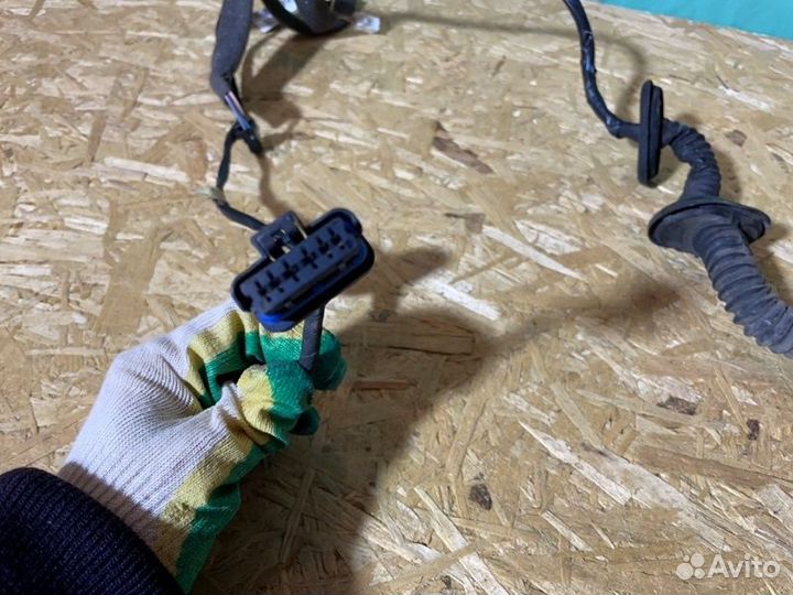 Проводка двери задняя правая Renault Megan Iii