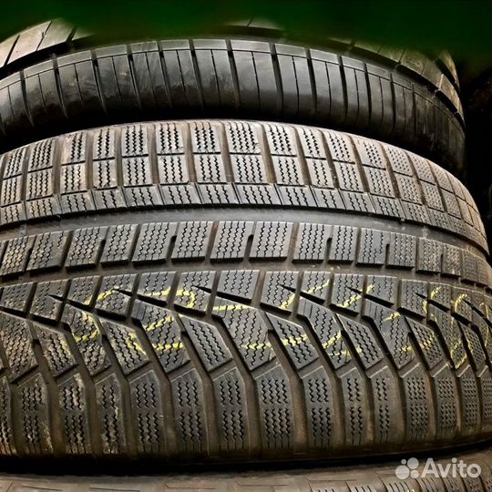 Hankook Winter I'Cept Evo2 W320A SUV 295/35 R23