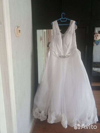 Свадебное платье пышное