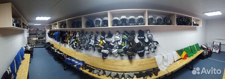 Хоккейная форма: Шлем Краги Нагрудник Шорты Щитки