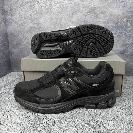 Кроссовки New Balance 2002r демисезон