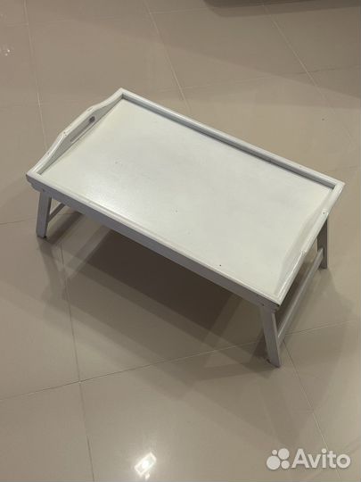 Поднос - столик на кровать