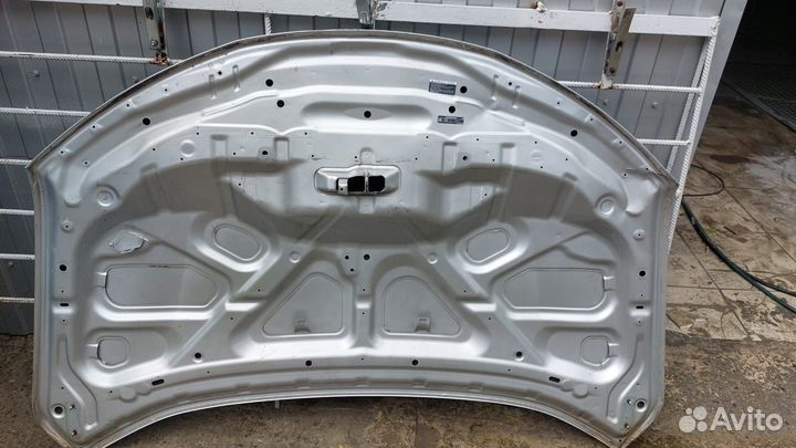 Капот на nissan x-trail т-32