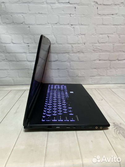 Игровой ноутбук MSI I5-7300HQ / GTX 1050 / 24gb