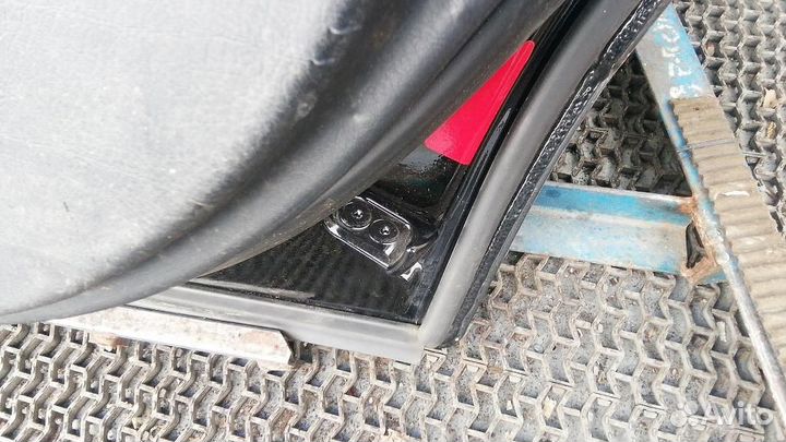 Дверь задняя правая BMW 5-Series/M5