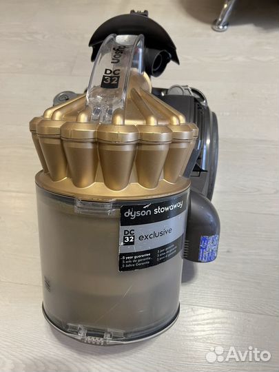Пылесос dyson DC32