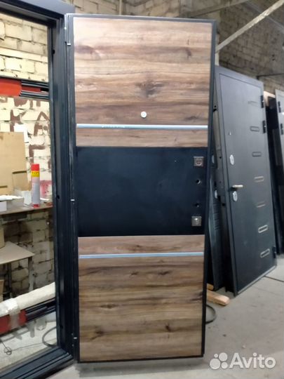 Дверь входная с шумоизоляцией