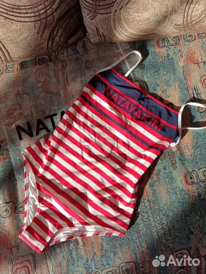 Купальник для девочки 140 новый