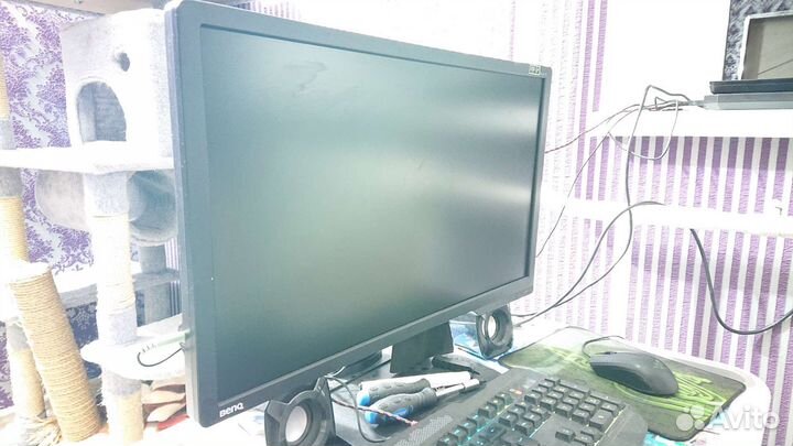 Монитор benq