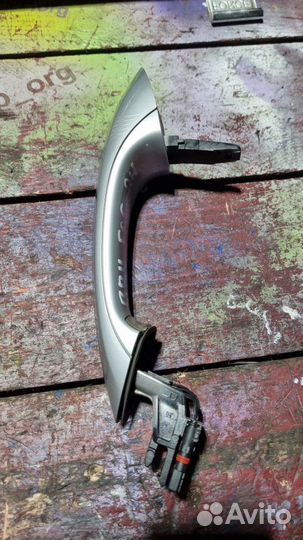 Ручка наружная двери правой BMW 6 7310176