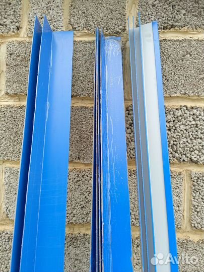 Уголки для профнастила цвет синий сигнальный