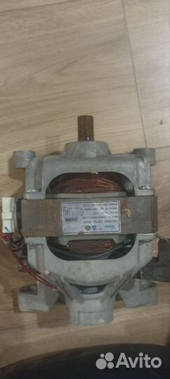 Двигатель стиральной машины indesit