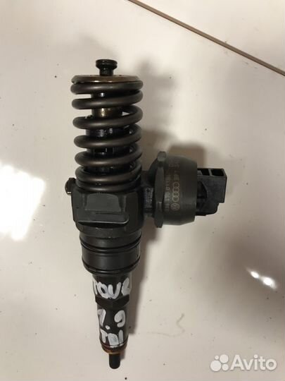 Фольксваген тауран 1,9 дизель топливные Форсунки