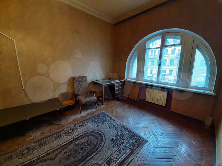 4-к. квартира, 101 м², 2/7 эт.