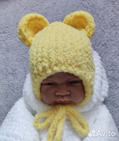 Вязаная шапочка на выписку