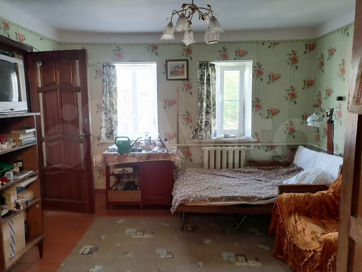 Дом 61 м² на участке 9 сот.