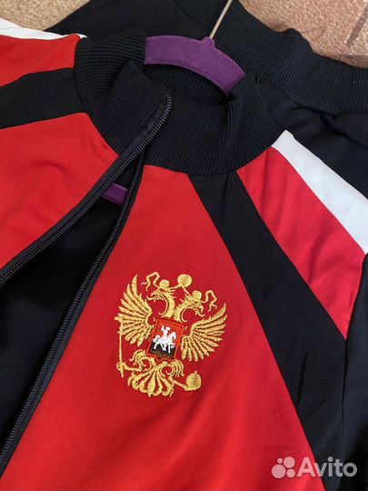 Спортивный костюм для мальчика 128