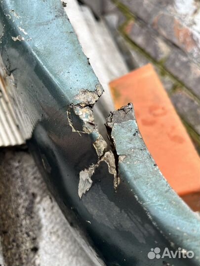 Задний бампер Mazda MPV 2000 г