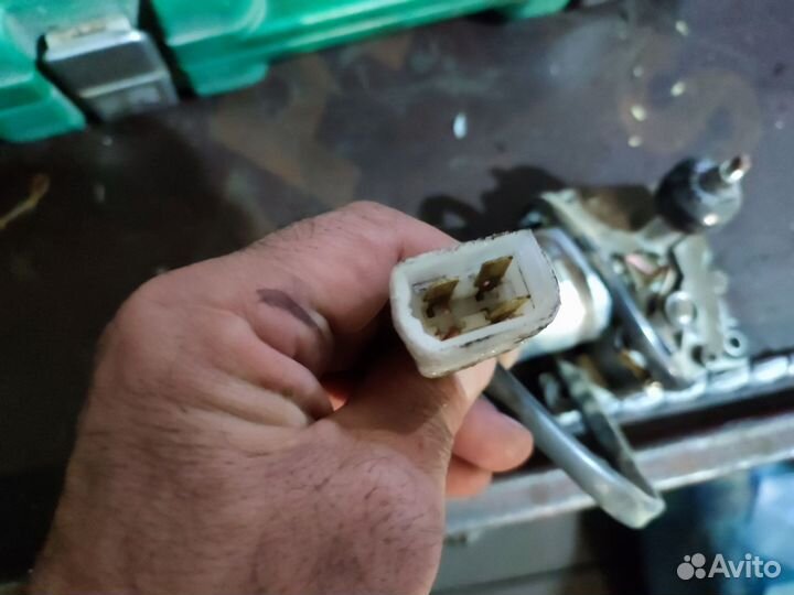 Моторчик стеклоочистителя УАЗ патриот задний