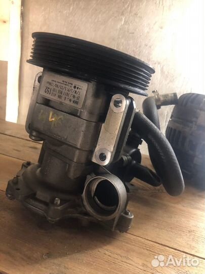 Насос Гур BMW E87 e90 Гур бмв е87 е90 Н46 N46