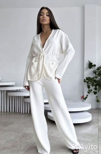 Костюм двойка с кардиганом