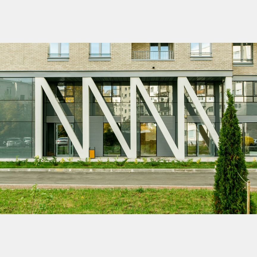 2-к. квартира, 140 м², 9/10 эт.