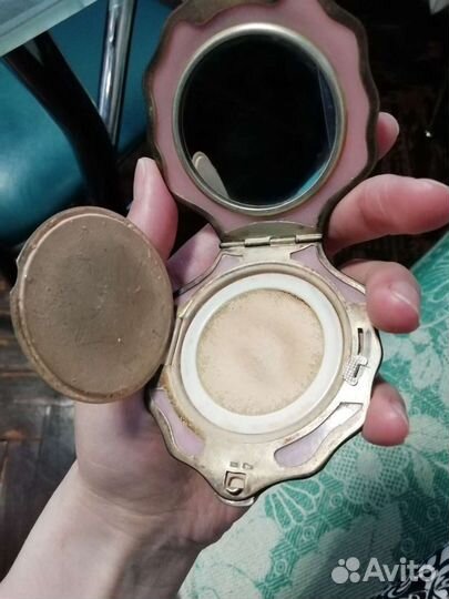 Пудреница СССР