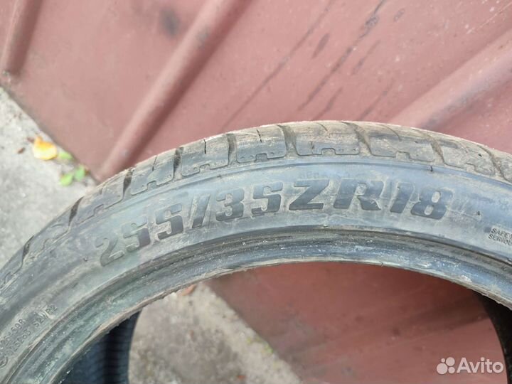 Jinyu YH18 225/40 R18 и 255/35 R18 94
