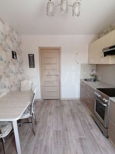 2-к. квартира, 70 м², 5/9 эт.