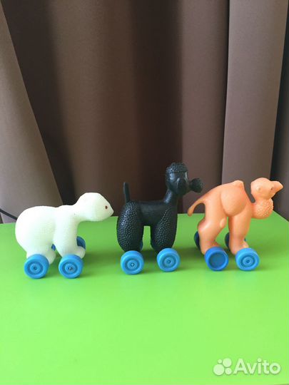 Пластмассовые игрушки