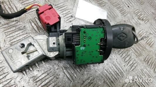 Замок зажигания renault clio 3 (YBE01J101)