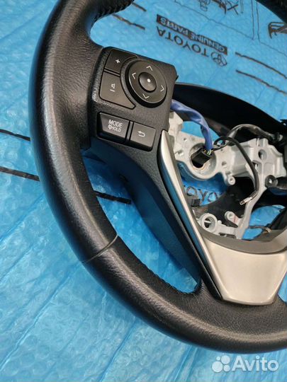 Руль Rav 4 (4) с кнопками для 2,0 2013-2015