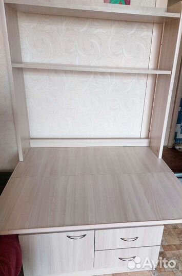 Детский письменный стол бу