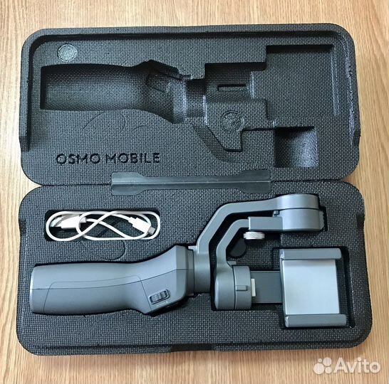 Стабилизатор для съемки DJI Osmo mobile 2