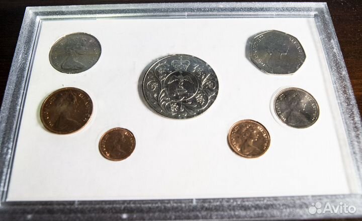 Юбилейный набор британских монет