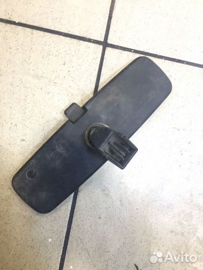 Зеркало салона Renault Logan