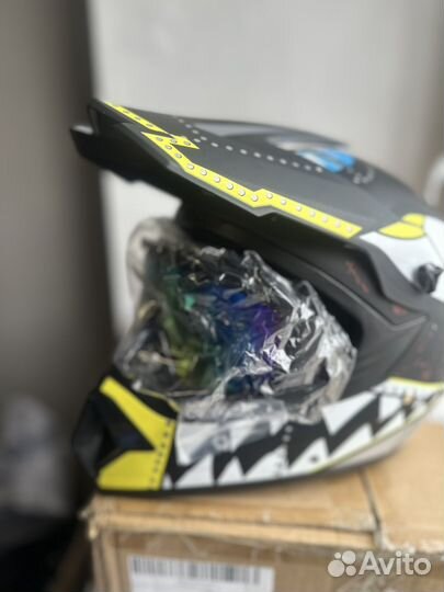 Мотошлем кроссовый